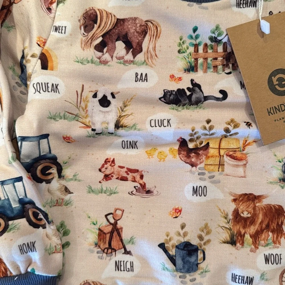 Pasture‎ animals Crewneck Sweatshirt farm tractor NWT bamboo spandex blend - Picture 2 of 5